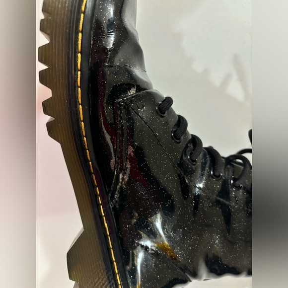 Doc Martens Women’s Luana Black Glitter Patent Leather Lace Up Combat Boots 8 - Picture 4 of 14